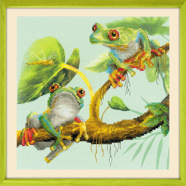 Frogs - Riolis Cross Stitch Kit with Pre-Printed Background 0083PT