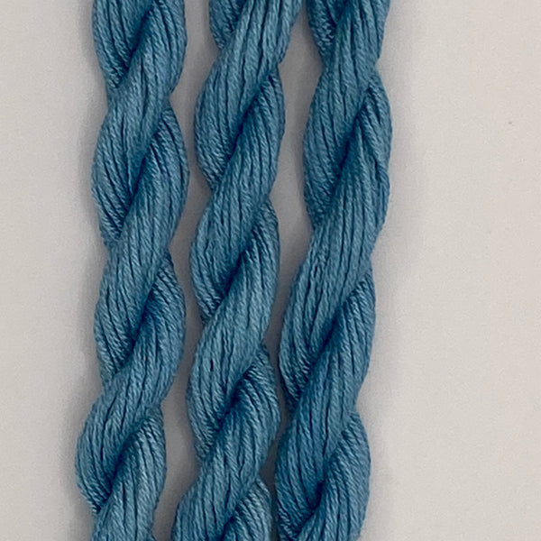 Beautiful Stitches Stranded Silk Blue 12