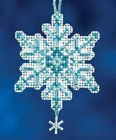 Aqua Crystal - Mill Hill Snow Crystals Charmed Beaded Ornament Kit (MH16-2301)