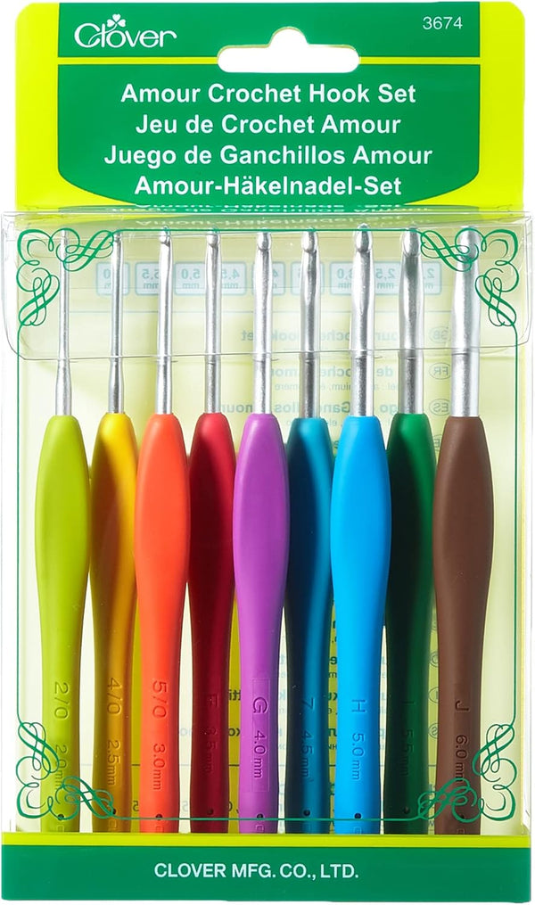Amour Crochet Hook Set by Clover 3674
