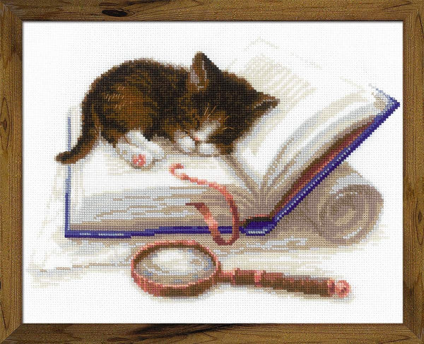 Kitten on the Book Cross Stitch Kit by Riolis 1725