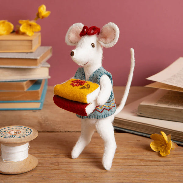 Little Mouse, the Librarian - Wool Mix Felt Craft Kit by Corinne Lapierre