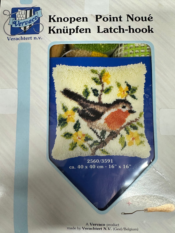Bird Latch Hook Cushion Kit - Vervaco (Series 3500) 2560/3591