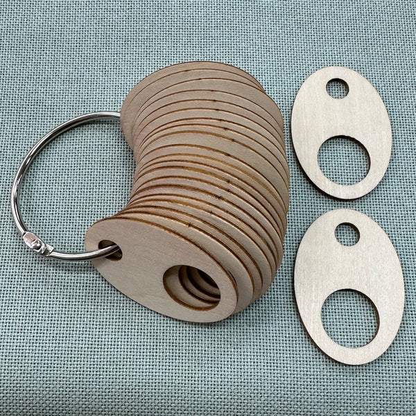 Thread Drops with Metal Ring (Wood)