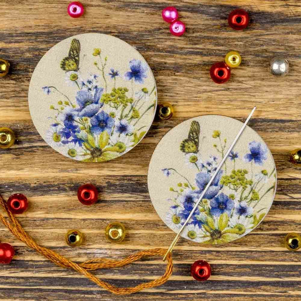Butterfly Landing Magnetic Double Sided Needle Minder - FLMH-088 by Wonderland Crafts