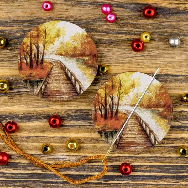 Autumn Magnetic Double Sided Needle Minder - FLMH-097 by Wonderland Crafts