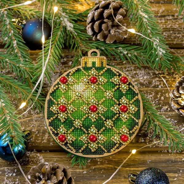 Green Bauble Christmas Decoration Kit FLW-007 by Wonderland Crafts