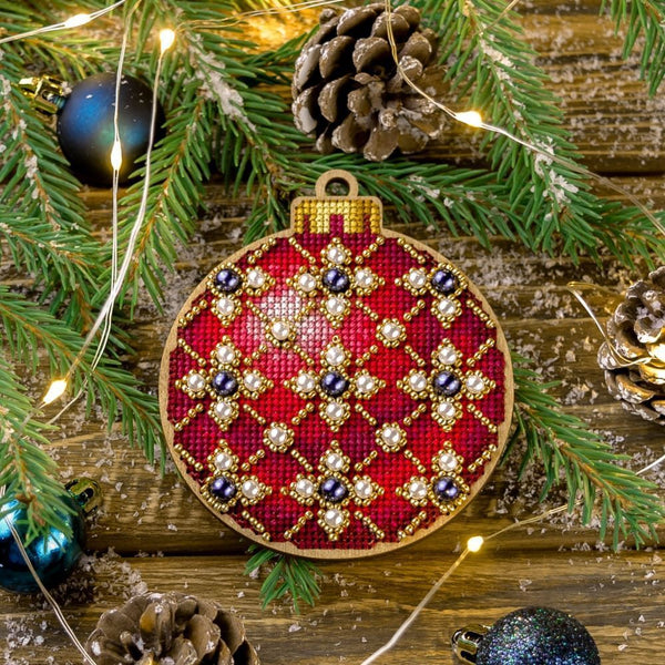 Red Bauble Christmas Decoration Kit FLW-009 by Wonderland Crafts
