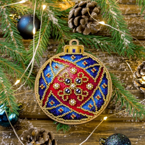 Geometrical Bauble Christmas Decoration Kit FLW-010 by Wonderland Crafts