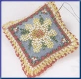 Daisy Dream - Mill Hill Beaded Pin Pillow Kit (MHBPP4)