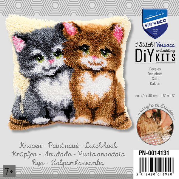 Cats Latch Hook Cushion Kit - Vervaco (PN-0014131)