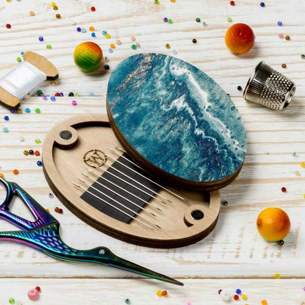 Coastal Colours Oval Magnetic Needle Case FLZB(N)-158 by Wonderland Crafts
