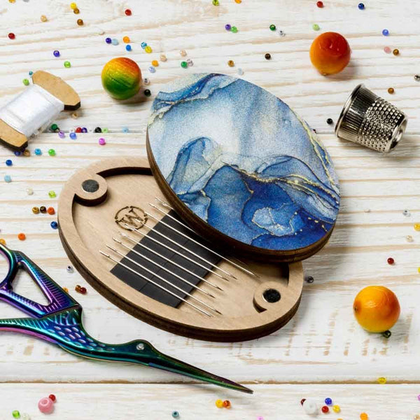 Blue Breeze Oval Magnetic Needle Case FLZB(N)-162 by Wonderland Crafts