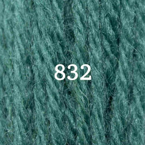 Appletons Crewel Wool Skein 832