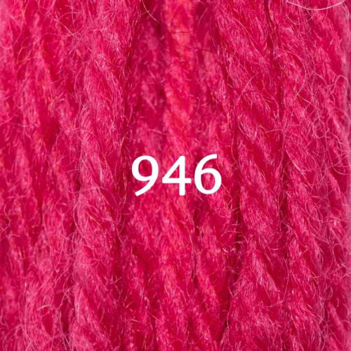 Appletons Crewel Wool Skein 946